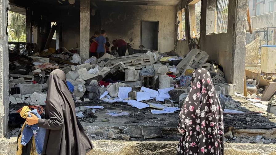 Israel mata a m&aacute;s de 100 gazat&iacute;es y hiere a otros 350 en bombardeos el domingo