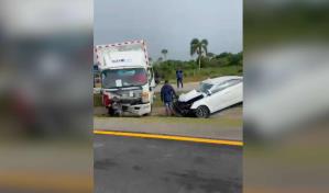 Accidente deja un fallecido y dos heridos en la autopista del Coral