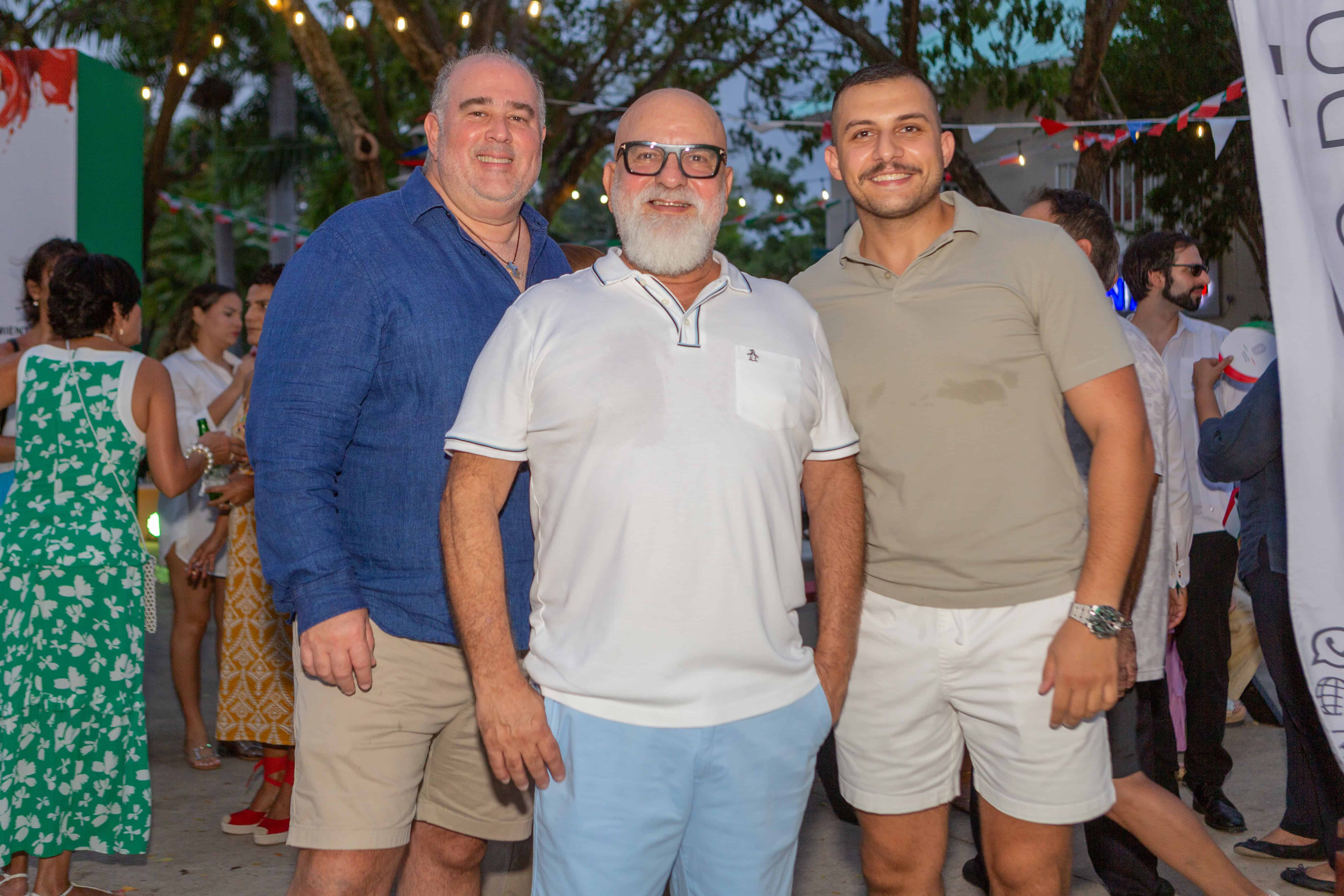 Alfredo Mata, Jos&eacute; Esmurdoc y Mahmoud Arab.