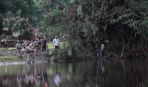 Texas llora a sus niñas: 27 fallecidas en campamento tras catastróficas inundaciones