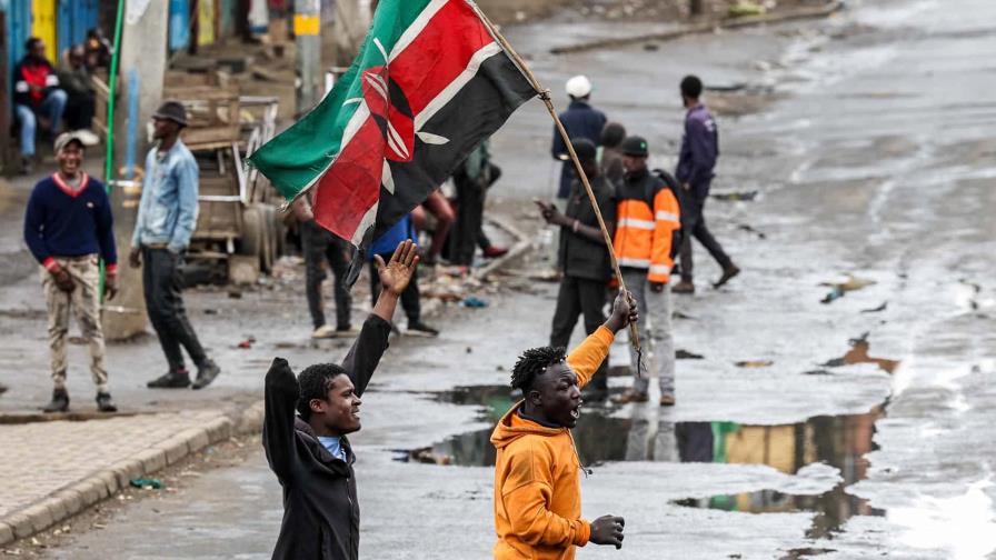 protestas-kenia-2-efe-759a11cd55b77b7d8f660ae1175fb58a9a229f06w-cbd26b4c-focus-0.1-min0.47-896-504.jpg