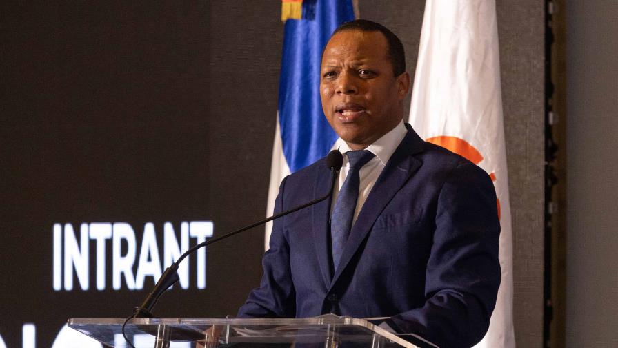 Intrant aclara no ha sido suspendido el proceso de licitaci&oacute;n para emisi&oacute;n de licencias a Dekolor