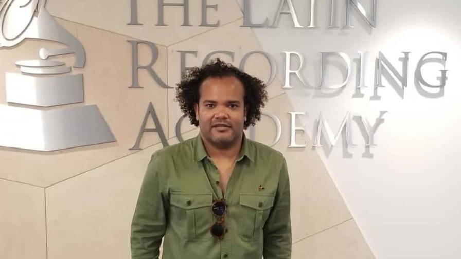 Alberto Zayas filma documental sobre los récords Guinness del merengue y la bachata Alberto Zayas filma documental sobre los récords Guinness del merengue y la bachata