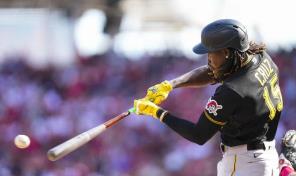 Oneil Cruz descarga su jonrón 19 en triunfo de Piratas sobre Medias Rojas