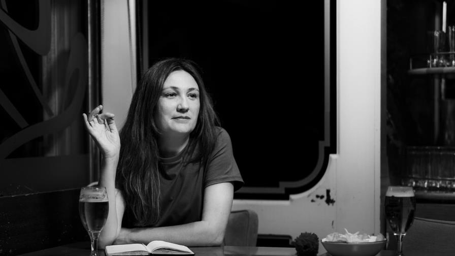 Rebeca Argudo, columnas con café y sin consignas Rebeca Argudo, columnas con café y sin consignas