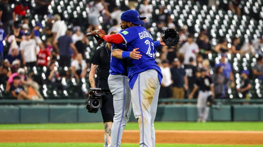 Vladimir Guerrero interrumpe y los Azulejos no se detienen con noveno triunfo corrido