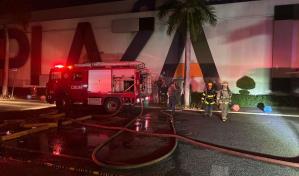 Se registra incendio en área de Plaza Duarte