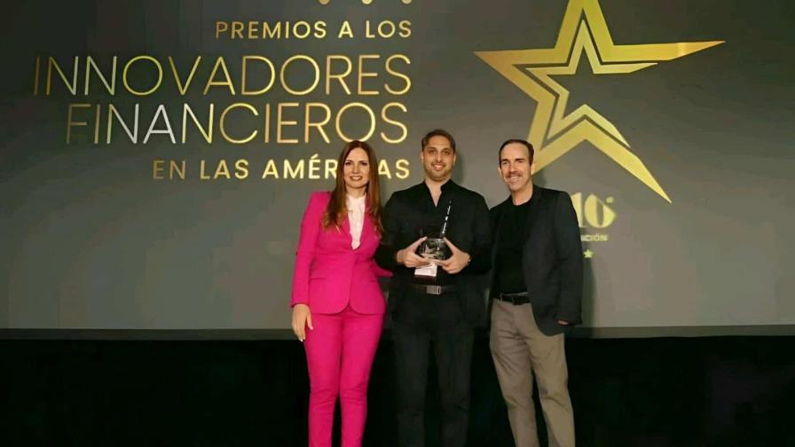 Plataforma financiera de dominicanos gana por tercer año premio Fintech Américas 2025 Plataforma financiera de dominicanos gana por tercer año premio Fintech Américas 2025