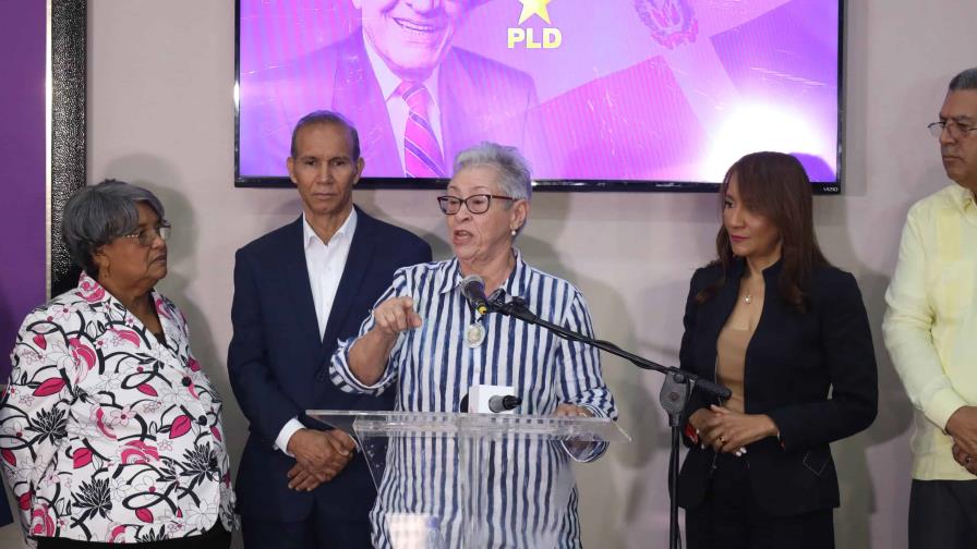 El PLD se une a propuesta de ajustar el per cápita para rescatar al Senasa El PLD se une a propuesta de ajustar el per cápita para rescatar al Senasa
