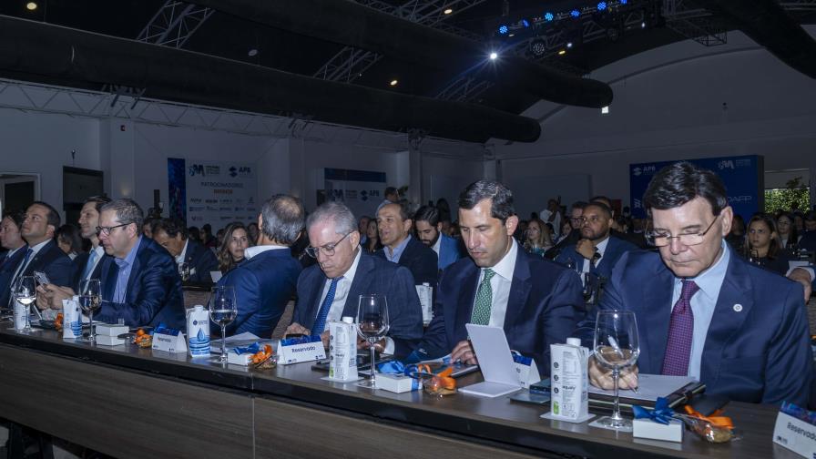 Sector industrial destaca importancia del mercado de valores en el desarrollo económico RD Sector industrial destaca importancia del mercado de valores en el desarrollo económico RD