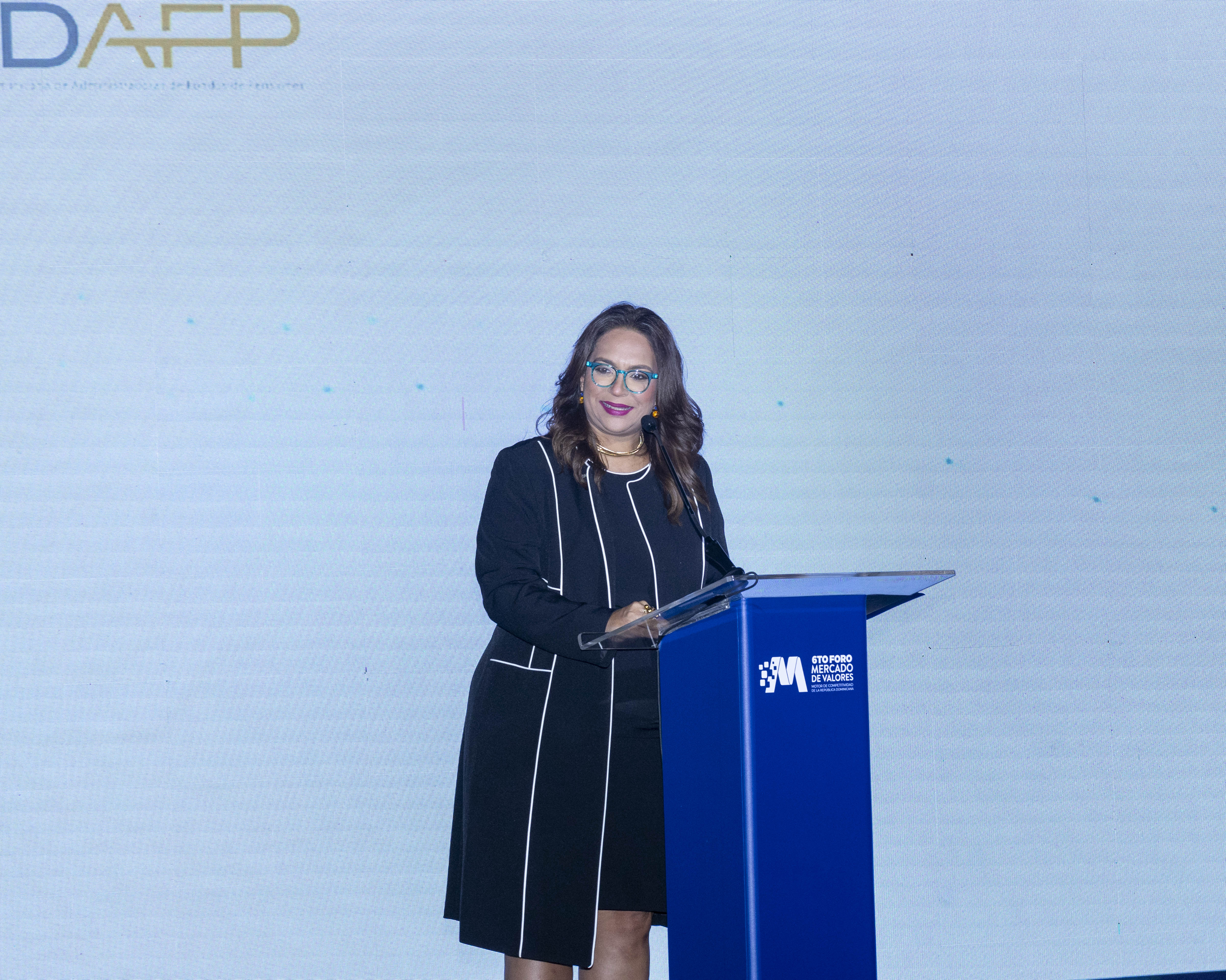 Katty Cepeda, presidenta ejecutiva de la Asociación de Puestos de Bolsa de la República Dominicana (APB).