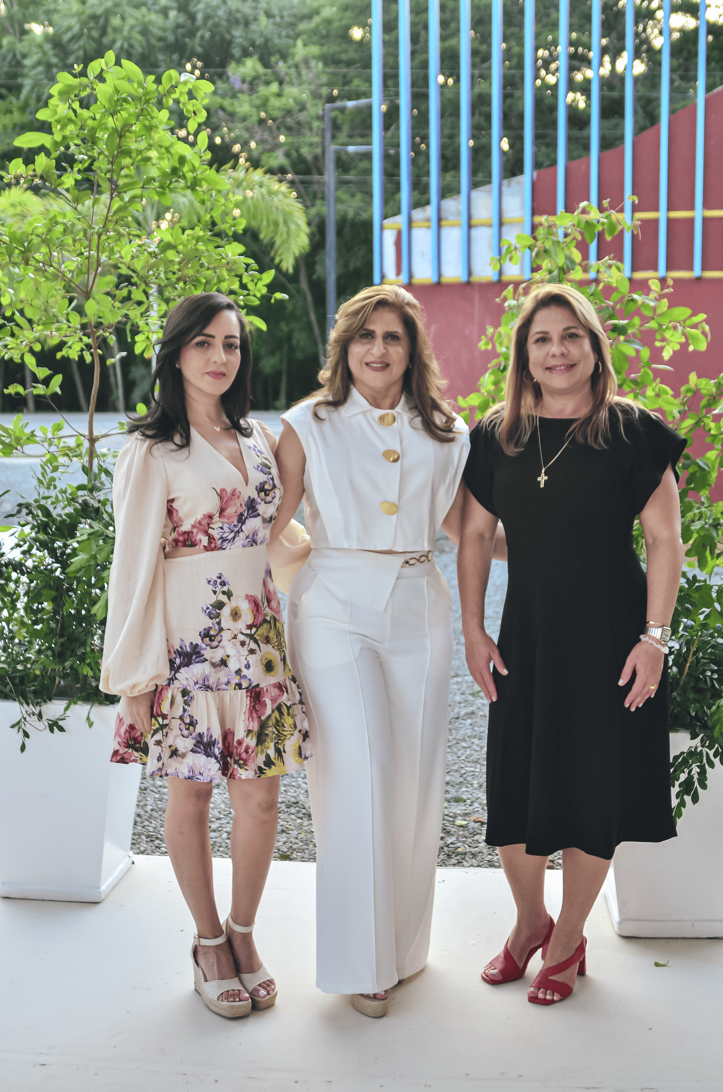 Elaine Santos, Rita Farah y Karina Isidor.