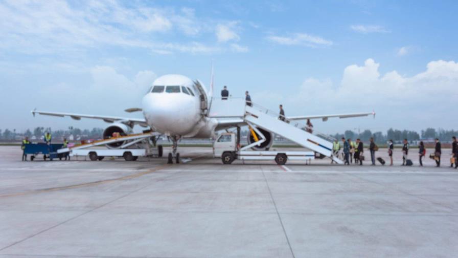 Altos niveles de impuestos y costos operacionales reducen competitividad de aerolíneas dominicanas Altos niveles de impuestos y costos operacionales reducen competitividad de aerolíneas dominicanas