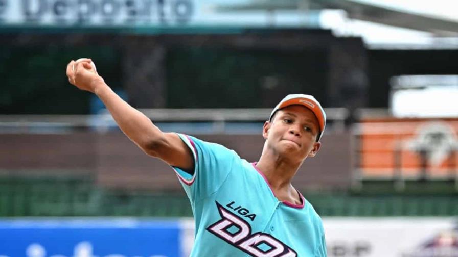Dominicana blanquea 1-0 a México y avanza invicta a la postemporada en la Serie del Caribe Kids Dominicana blanquea 1-0 a México y avanza invicta a la postemporada en la Serie del Caribe Kids