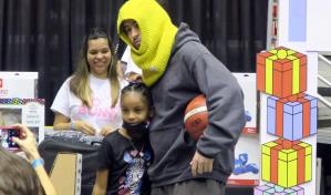 Fundación de Bad Bunny promueve el arte para jóvenes de Puerto Rico Fundación de Bad Bunny promueve el arte para jóvenes de Puerto Rico