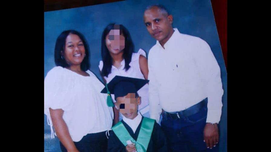 Elania, madre de tres y mercadóloga, cuya vida fue apagada por su expareja tras dos años separados Elania, madre de tres y mercadóloga, cuya vida fue apagada por su expareja tras dos años separados