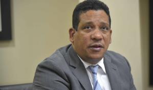 Carlos Pimentel: el negocio de las licencias de conducir es un "entramado de corrupción" Carlos Pimentel: el negocio de las licencias de conducir es un "entramado de corrupción"