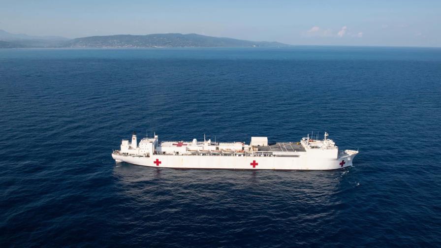 Buque hospital estadounidense llega a República Dominicana para misión médica gratuita