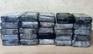 Incautan en Panamá 1,083 kilos de droga y arrestan a siete personas