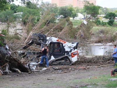 Ola solidaria tras la tragedia por inundaciones en Texas