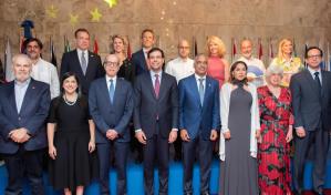 La embajadora de la Unión Europea conmemora el Día de Europa