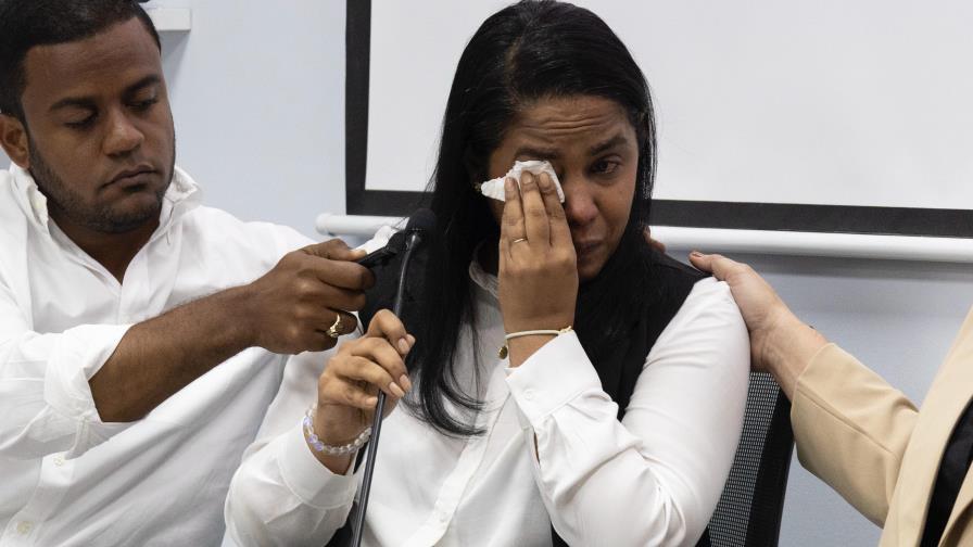 "Arruinó mi vida": una madre cuenta cómo un carro mató a su hija en su propio patio "Arruinó mi vida": una madre cuenta cómo un carro mató a su hija en su propio patio