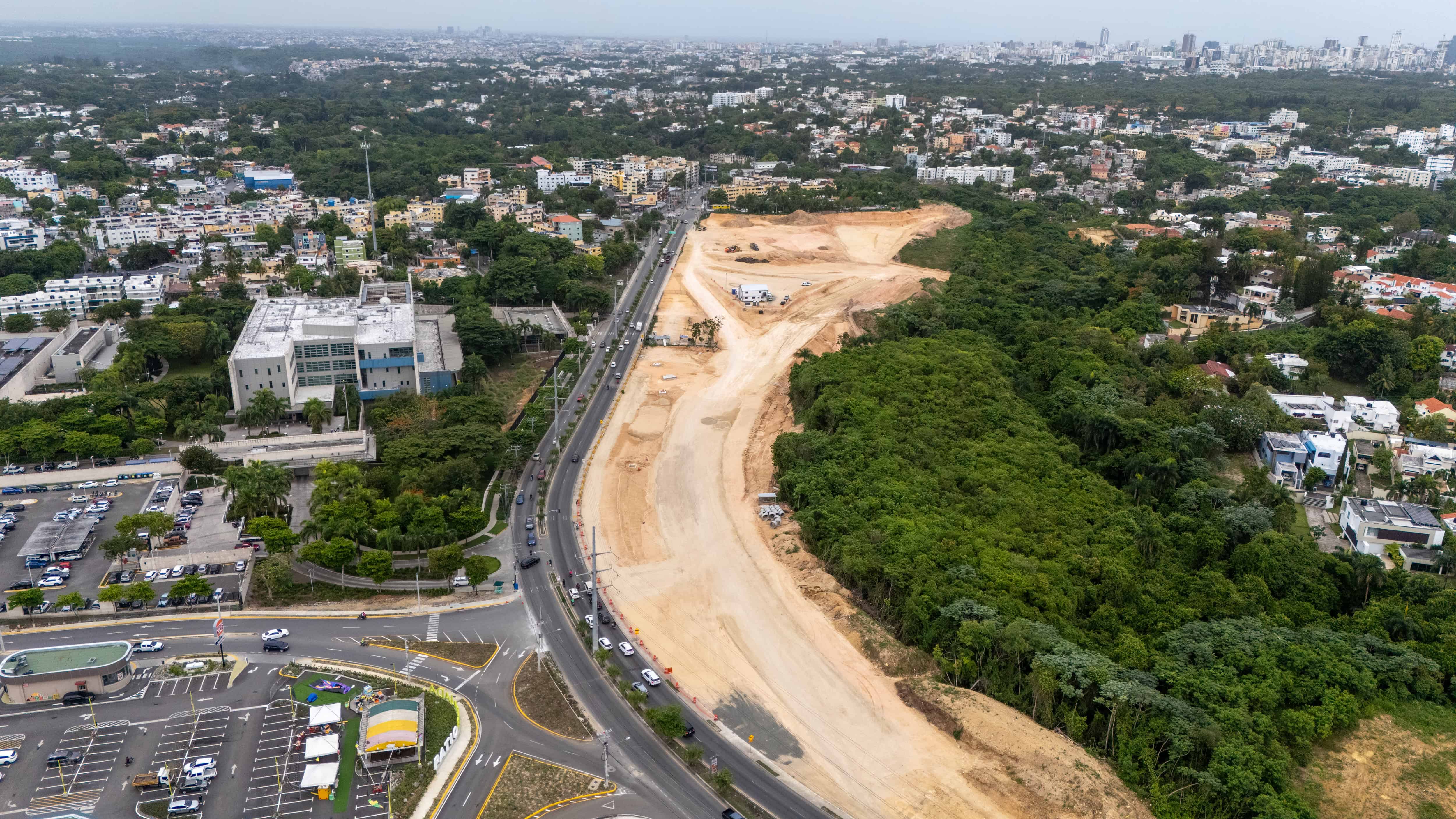 Algunos sectores reclaman transparencia en el proyecto que alegadamente afectaría al Jardín Botánico. 