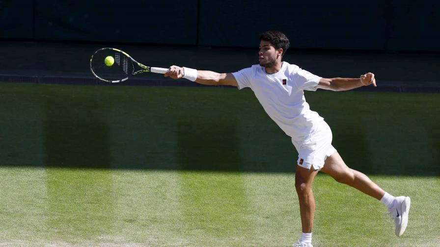 Alcaraz y Sinner se jugarán la corona de Wimbledon en revancha de Roland Garros