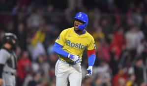 Los bates despertaron a tiempo: Boston remonta y sigue encendido con su racha ganadora