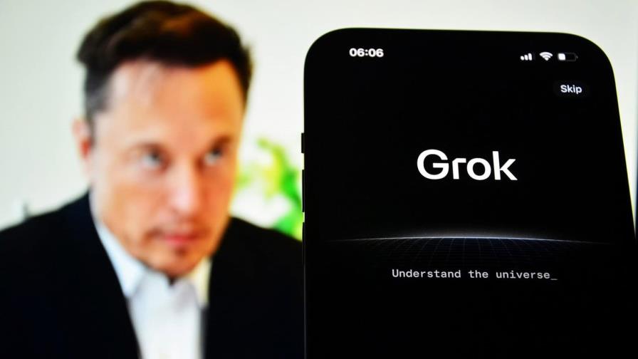 Grok4 se estrena entre polémica antisemita y promesa de ser la IA "más inteligente" Grok4 se estrena entre polémica antisemita y promesa de ser la IA "más inteligente"