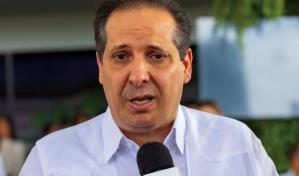 El ministro de Salud asegura atención pese a conflictos administrativos en el Oncológico del Cibao