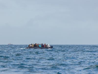 EE. UU. intercepta lancha con 191 migrantes haitianos