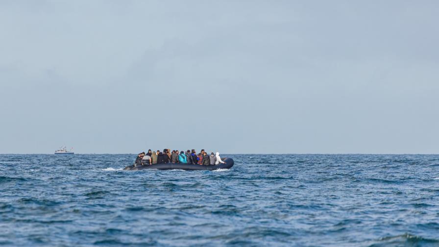 Guardia Costera de EE. UU. intercepta a 191 migrantes de Haití en una lancha en el Atlántico Guardia Costera de EE. UU. intercepta a 191 migrantes de Haití en una lancha en el Atlántico
