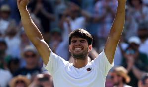 Alcaraz celebra su victoria 50 y Comesaña rompe su techo en Cincinnati