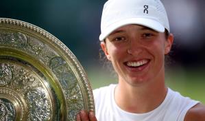 Iga Swiatek arrasa a Anisimova y conquista Wimbledon