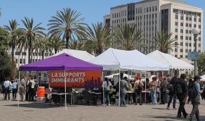 Arte, memoria y resistencia: la lucha contra las redadas migratorias desde el centro de Los Ángeles