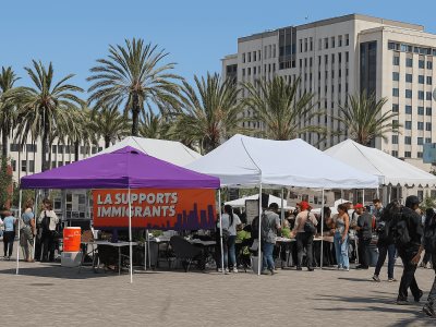 La lucha contra redadas migratorias desde el centro de Los Ángeles