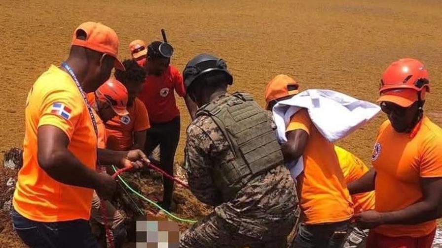 Recuperan quinto cadáver tras naufragio en Playa Juanillo