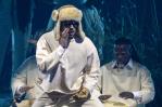 Bad Bunny rinde tributo a cultura boricua en concierto en Puerto Rico