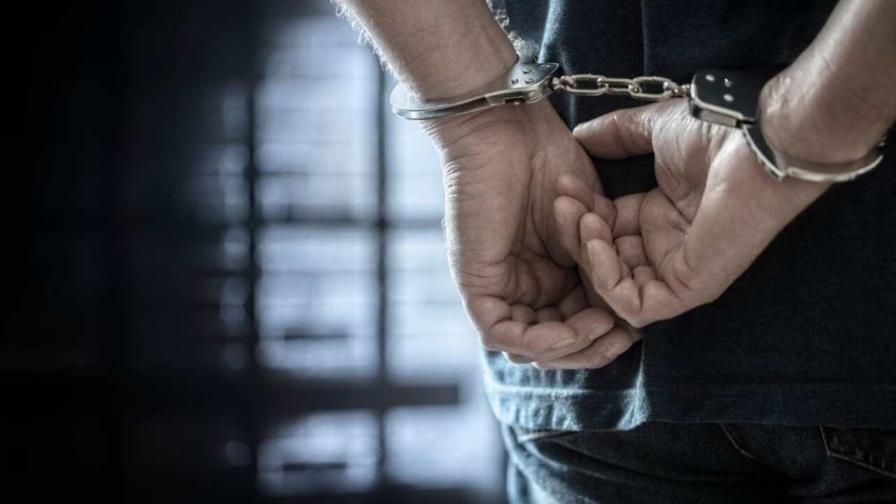 Ecuador impide el ingreso de ciudadano peruano con alerta roja de Interpol Ecuador impide el ingreso de ciudadano peruano con alerta roja de Interpol