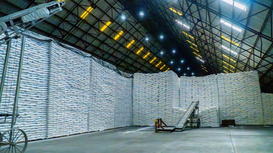 El Central Romana culmina con 306,904 toneladas de azúcar la zafra 2024-2025 El Central Romana culmina con 306,904 toneladas de azúcar la zafra 2024-2025