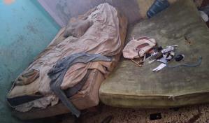 Policía rescata tres niños abandonados en un apartamento nauseabundo en San Carlos