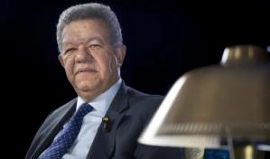 Expresidente Leonel Fernández llama a fortalecer la educación universitaria