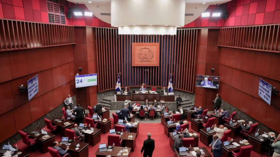 Senado también retarda la aprobación del Código Penal