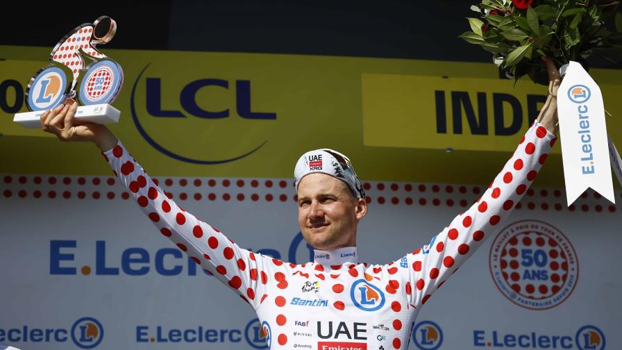 Merlier repite triunfo de etapa en el Tour, Pogacar pierde a Almeida, pero sigue de líder Merlier repite triunfo de etapa en el Tour, Pogacar pierde a Almeida, pero sigue de líder