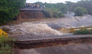 Colapsa un puente en el estado venezolano Apure tras fuertes lluvias