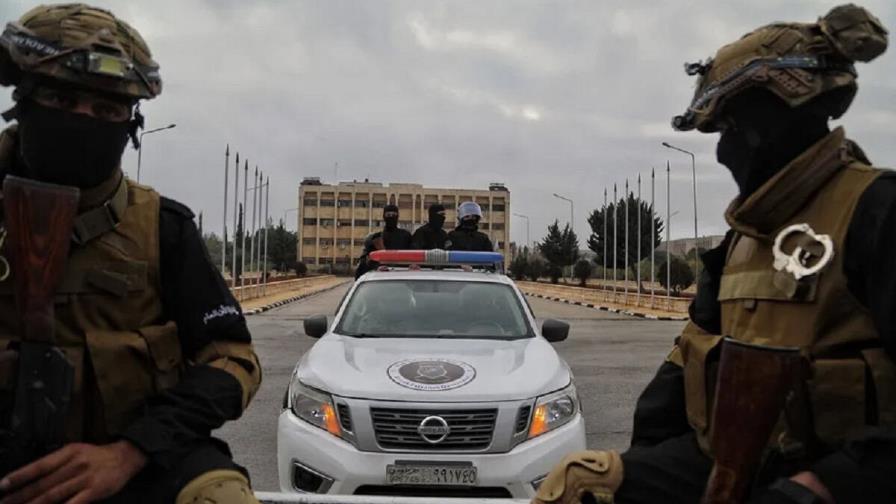 Suben a 30 los muertos por enfrentamientos entre grupos militares y clanes en sur de Siria Suben a 30 los muertos por enfrentamientos entre grupos militares y clanes en sur de Siria