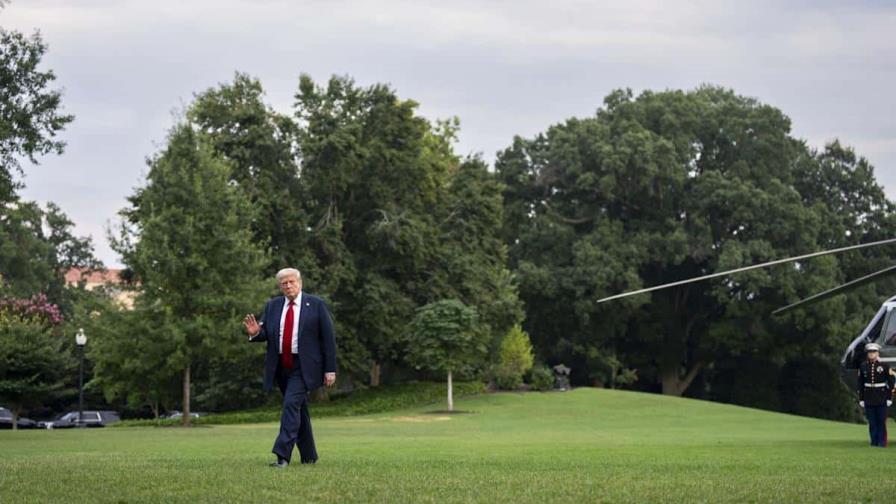 Trump se muestra abierto a hablar con la UE antes de la entrada en vigor de aranceles Trump se muestra abierto a hablar con la UE antes de la entrada en vigor de aranceles