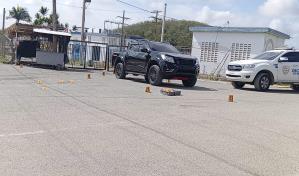 Llegaron disparando como en el viejo oeste: Atraco en teteo deja dos heridos en sector de Santiago Llegaron disparando como en el viejo oeste: Atraco en teteo deja dos heridos en sector de Santiago