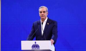 Abinader minimiza críticas de Leonel Fernández y evita responder sobre "motor fundido" del Gobierno